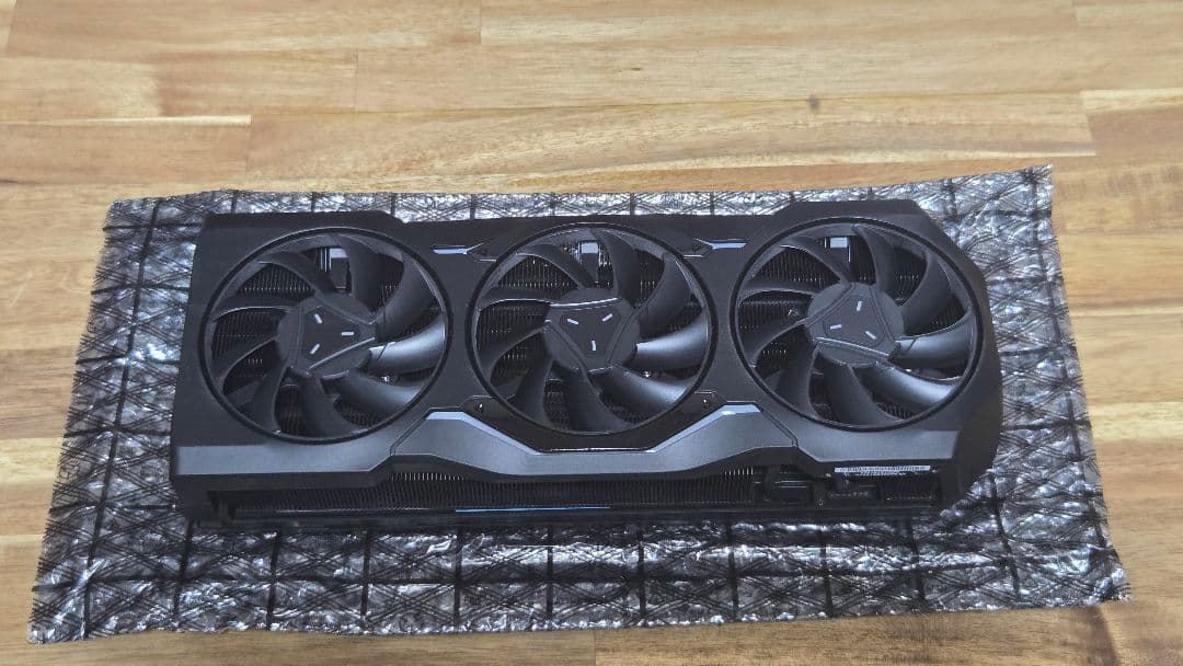 RX 7900XTX + EKWB水枕