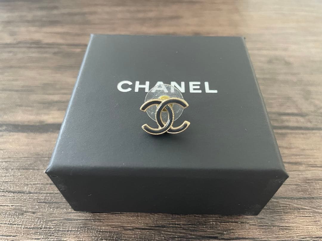 CHANEL ピアス　片耳　片方　箱付き