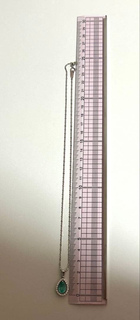 【さらにお値下げ中】Pt.850 天然石パライバトルマリンネックレス【鑑別書】