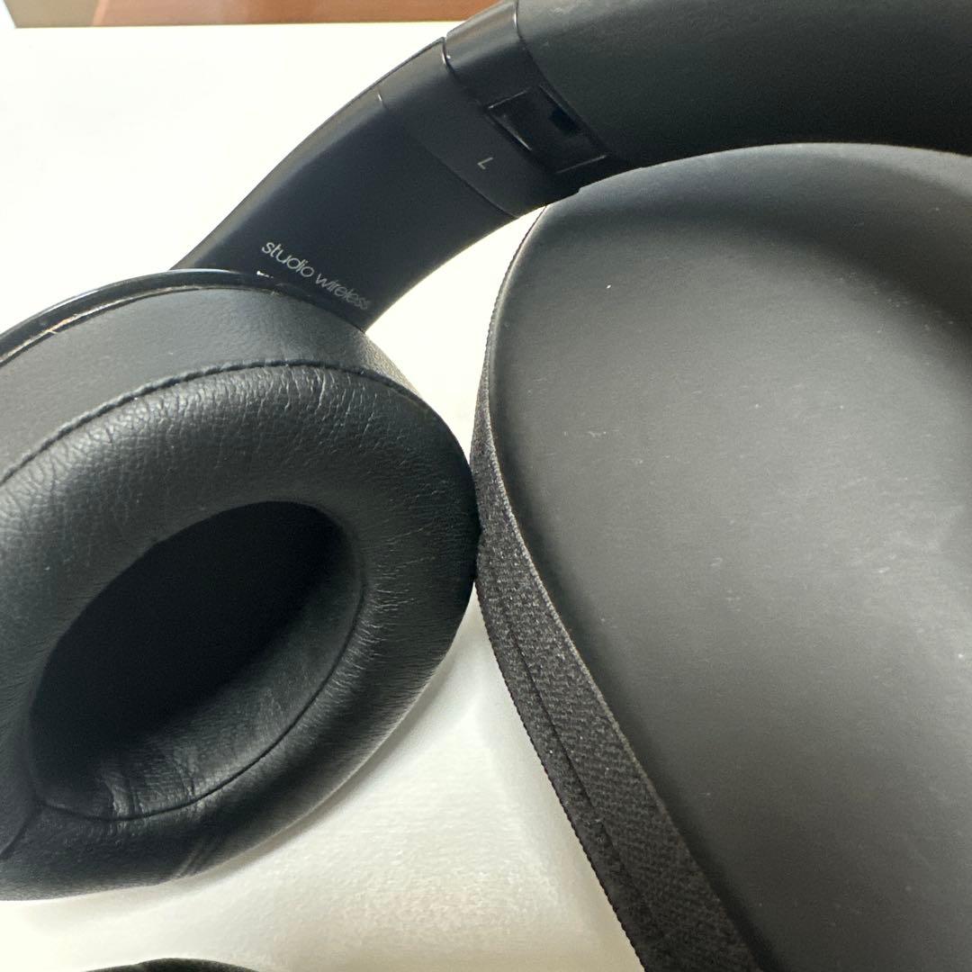 ヘッドホン Beats Studiio wireless