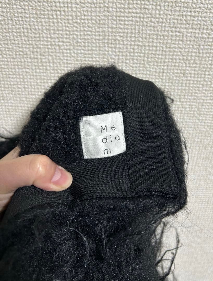 Mediam ミディアム　Shaggy One Shoulder Vest