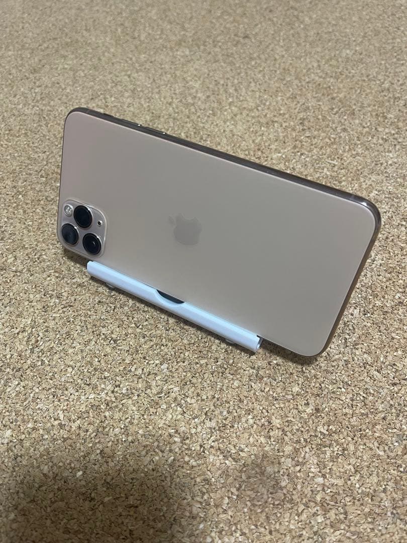 iPhone 11pro max 256GB ゴールド