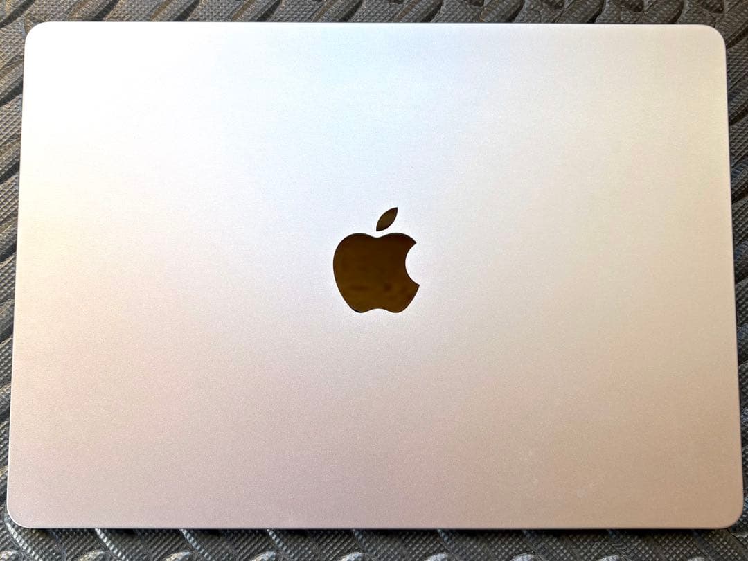 MacBook Air M2 2022 13.6インチ 8GB 256GB