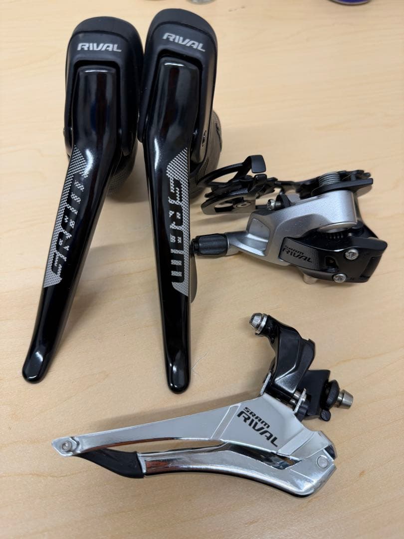 SRAM RIVAL 2×11速 機械式（新車外し）