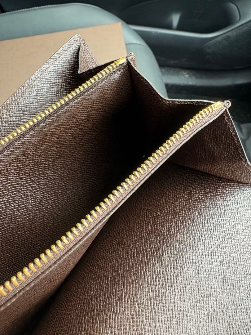 Louis Vuitton ダミエ柄 長財布