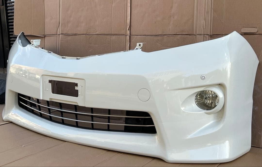 アルファード 20系　前期 フロントバンパー　フォグ2色LED ガーニッシュ付き