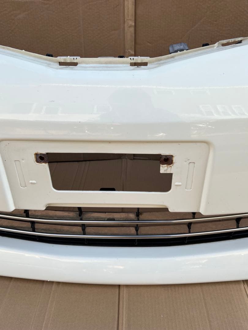 アルファード 20系　前期 フロントバンパー　フォグ2色LED ガーニッシュ付き