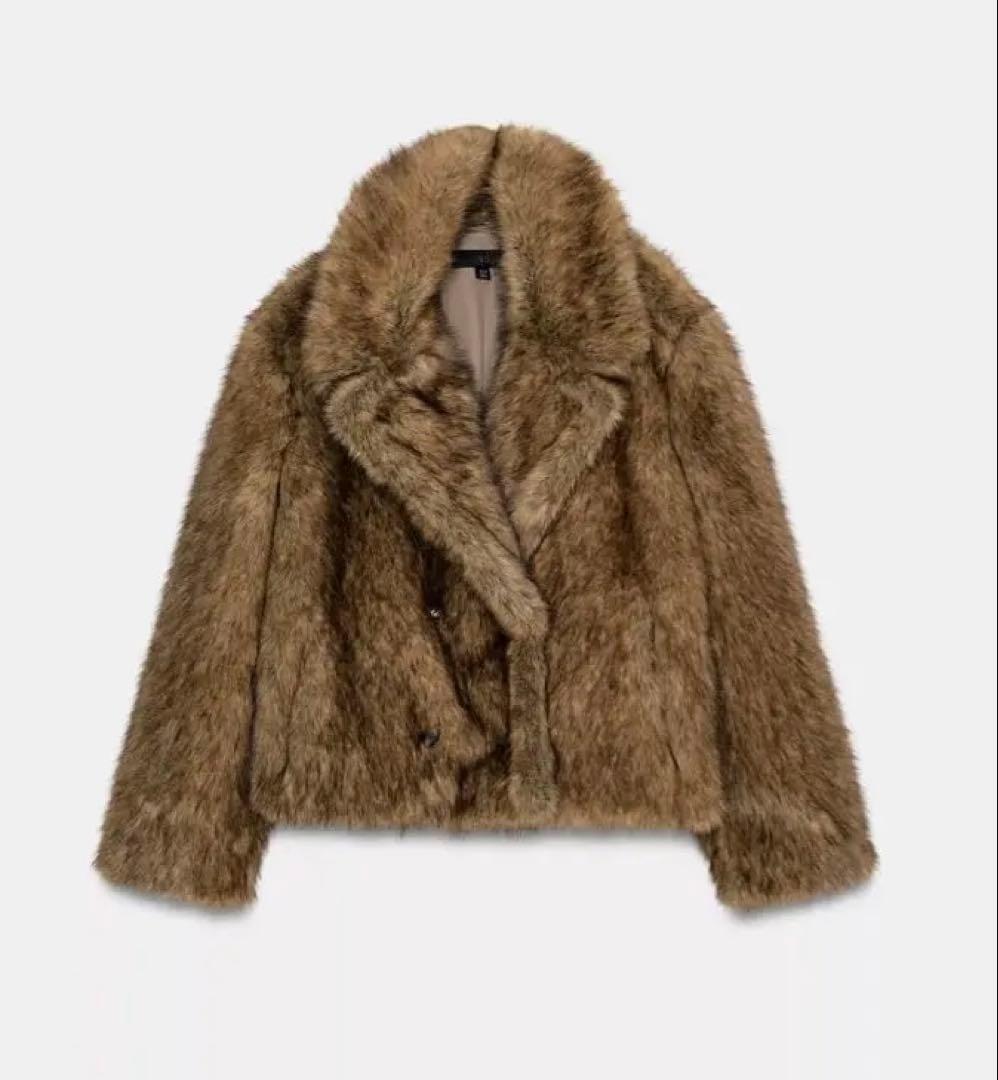 【完売品】未使用ZARA ショートフェイクファーコートS 試着のみ