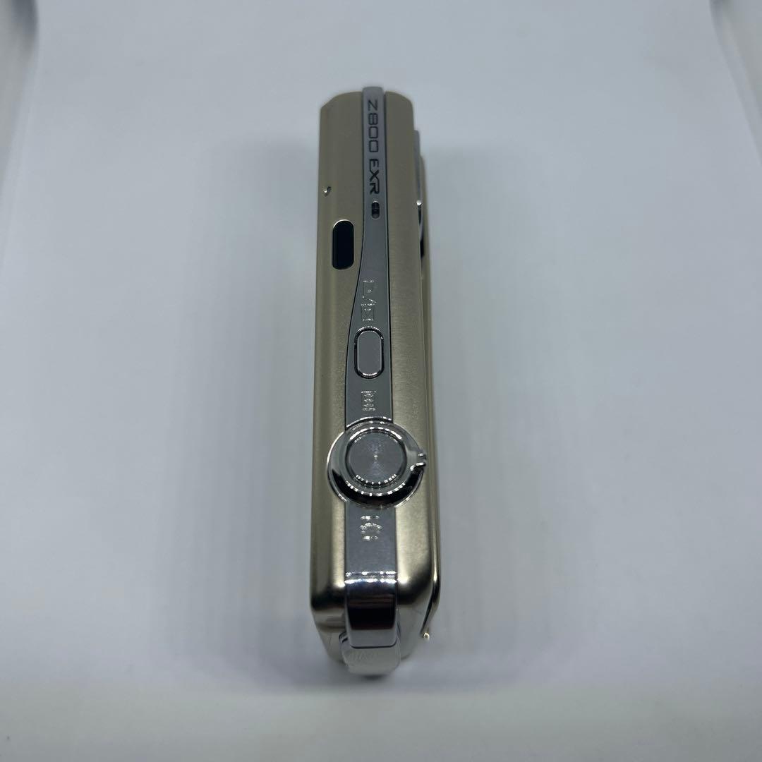 最終値下【美品】FinePix Z800 EXR ゴールド 1200万画素
