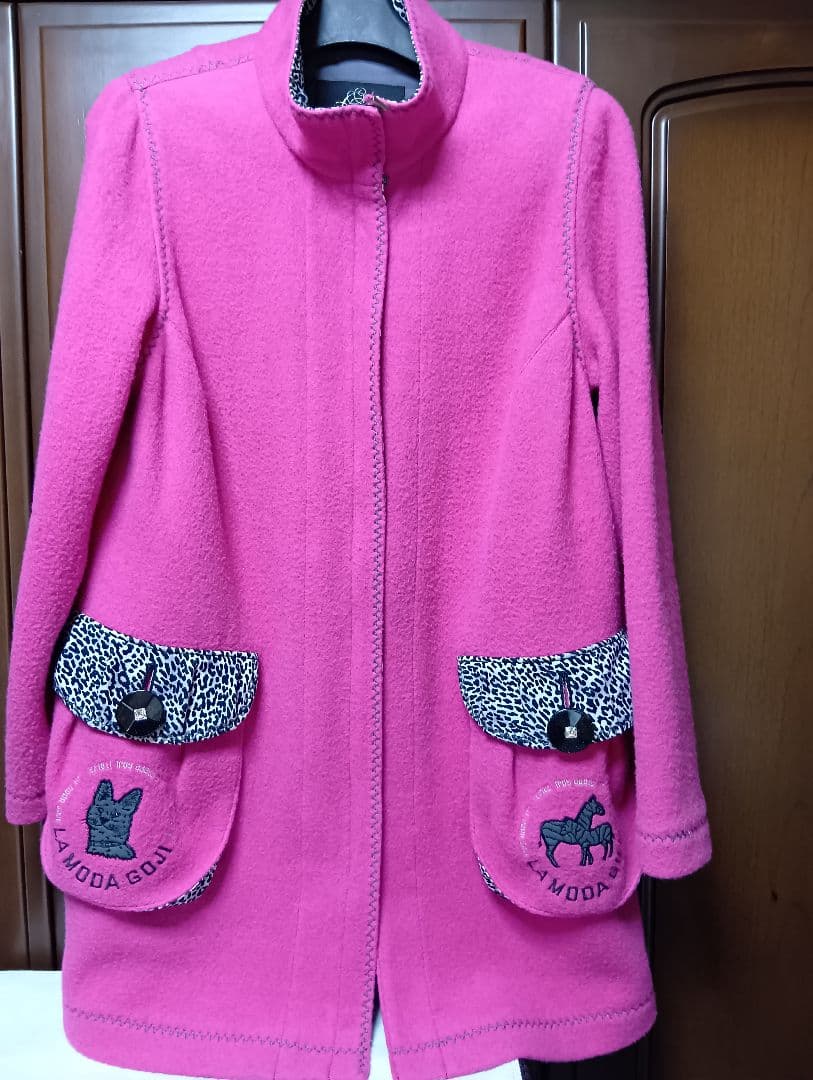 伊太利屋　LA MODA GOJI ピンクコート