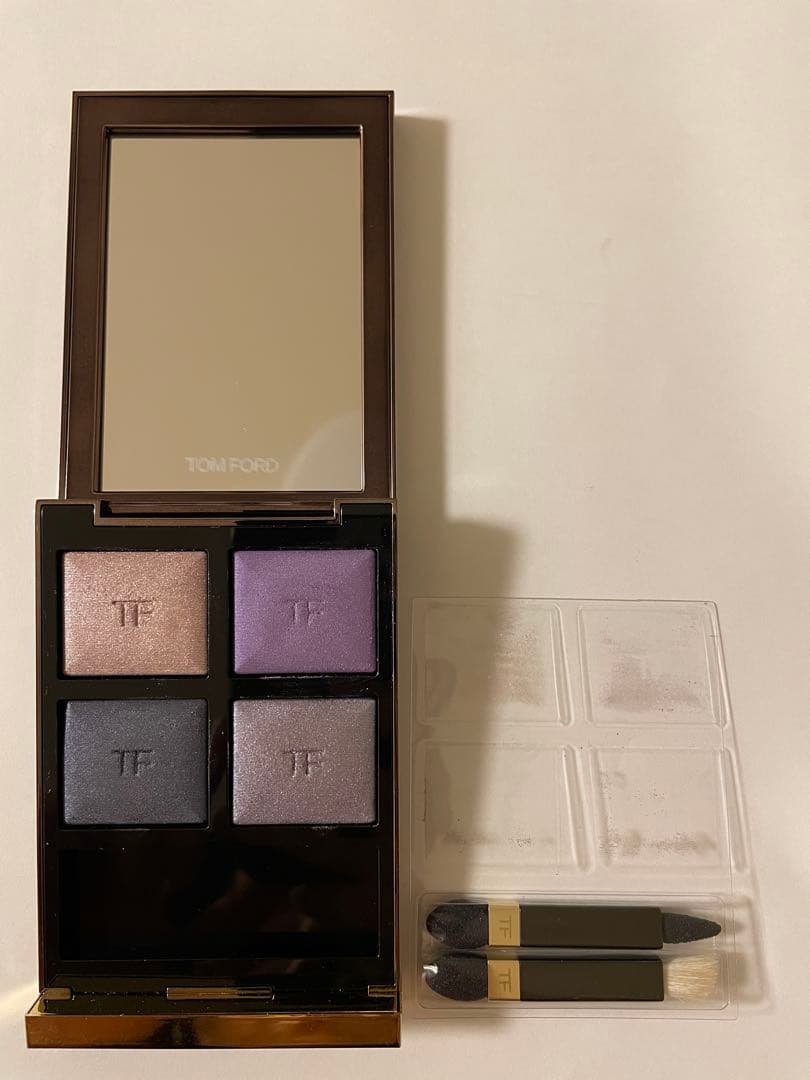 TOM FORD アイカラークォード 28A デイドリーム
