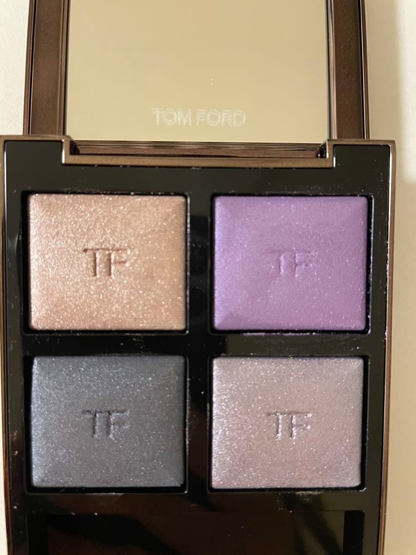 TOM FORD アイカラークォード 28A デイドリーム