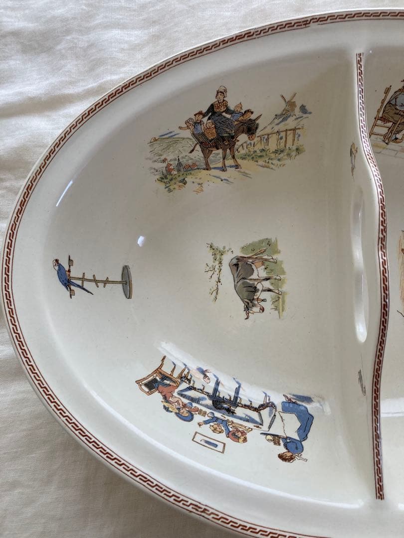 サルグミンヌ　アンファンリシャール　アンティーク　洗面器