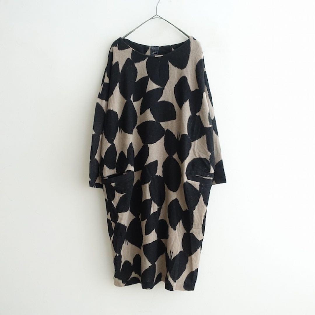 【中古品】ミナペルホネンslow dance カシミヤワンピース　38サイズ