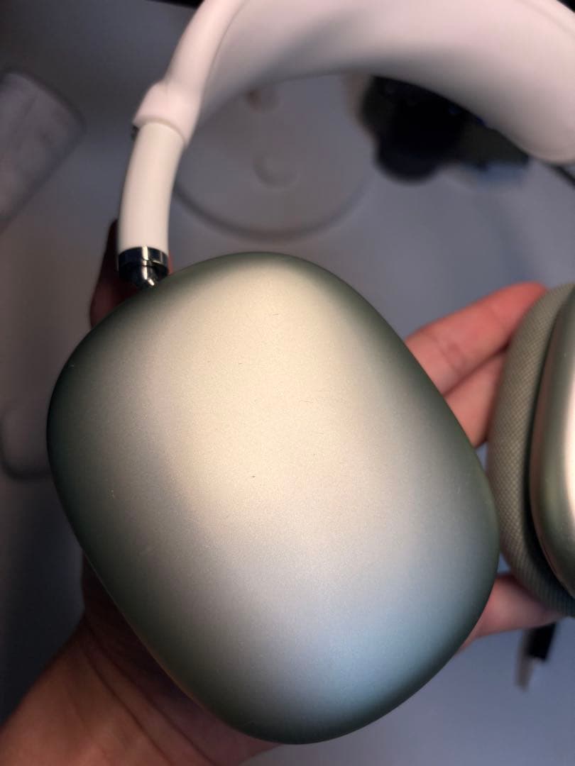 Airpods max グリーン