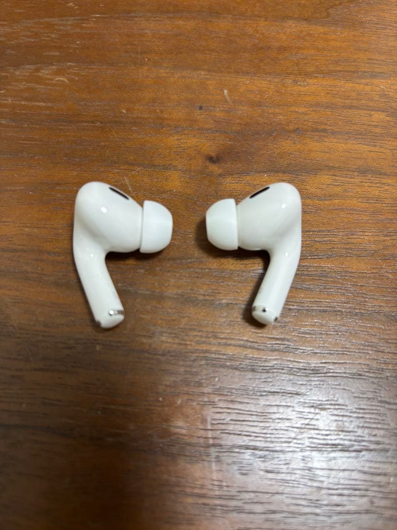 アップル MagSafe充電ケース付 AirPodsPro 第2世代