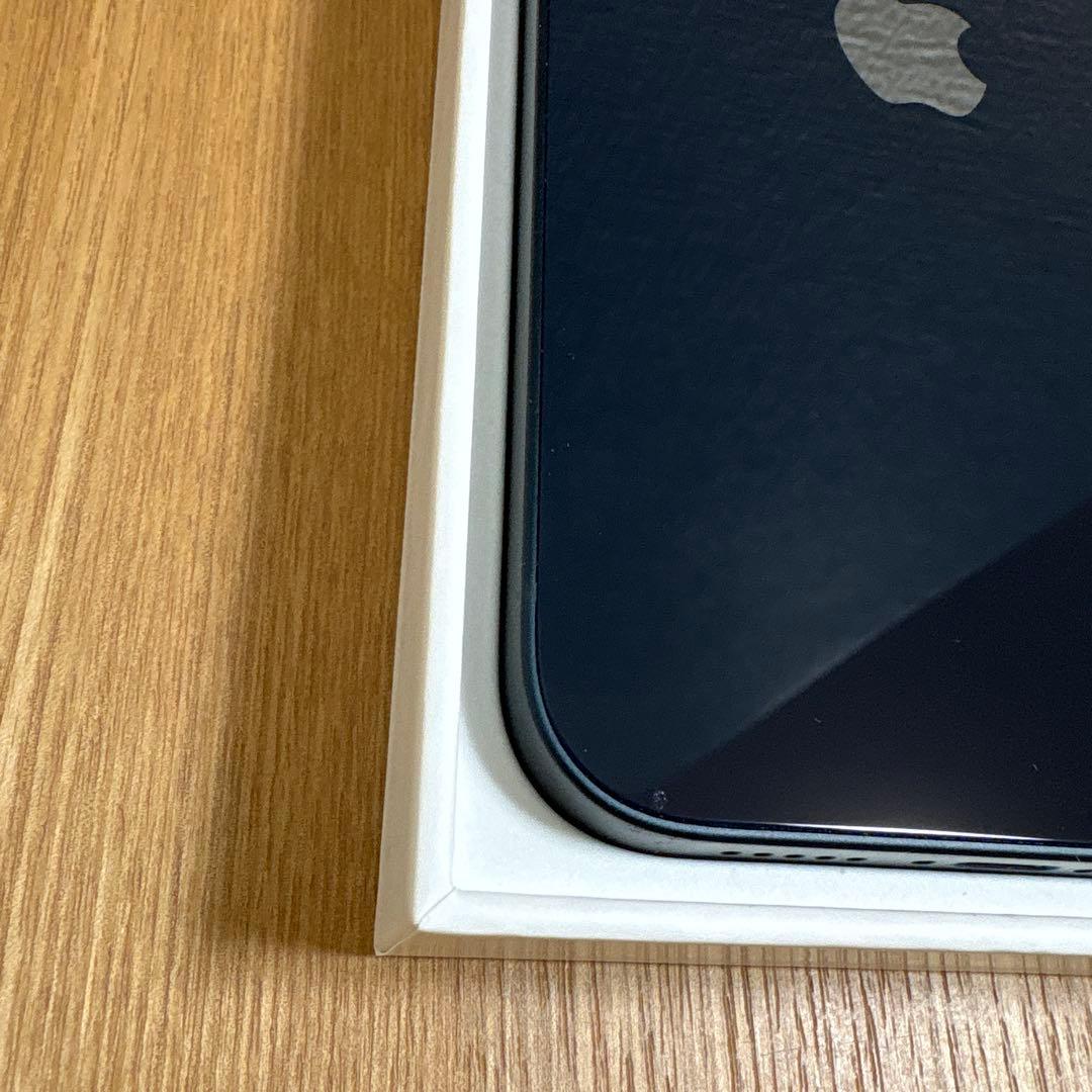 Apple iPhone 13 ミッドナイト　本体 充電ケーブル付き