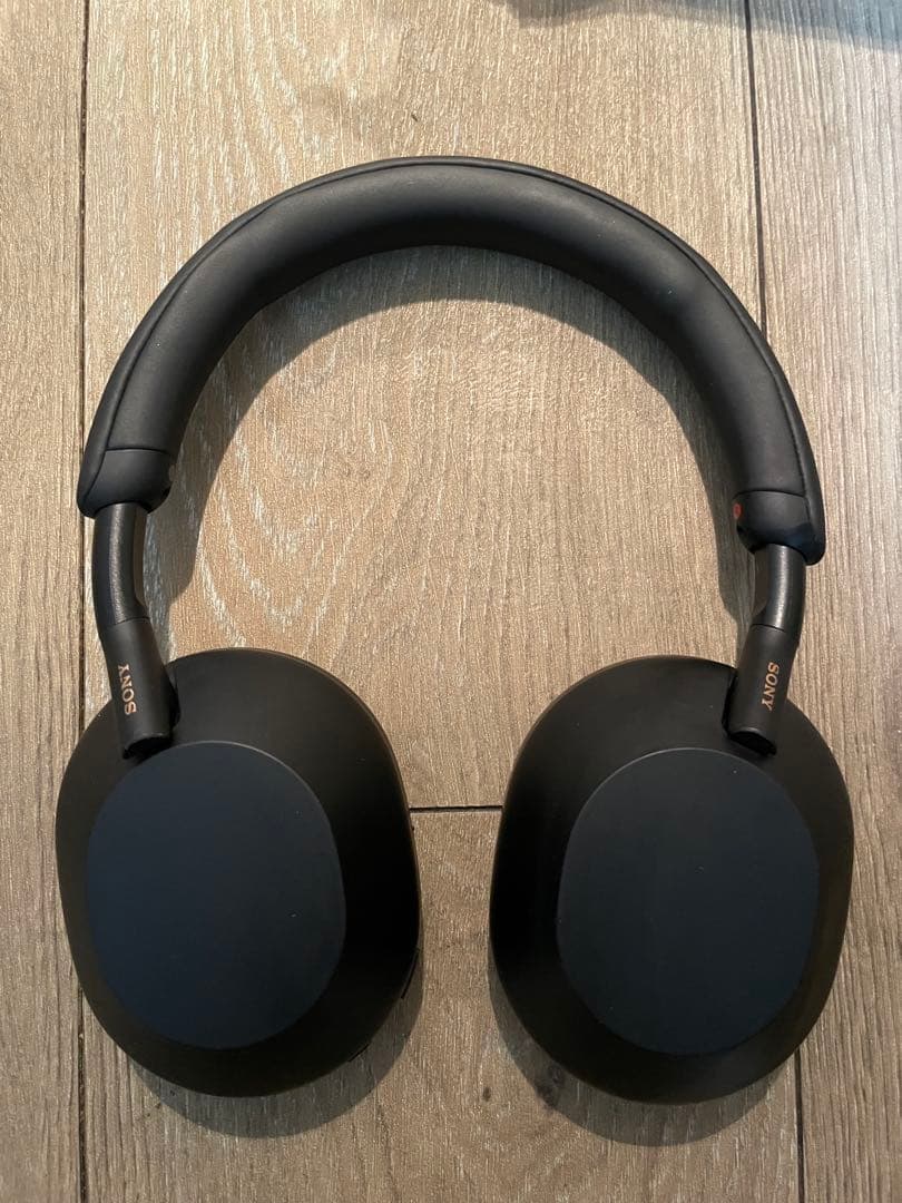 ワイヤレスヘッドホン ブラック Sony WH-1000XM5