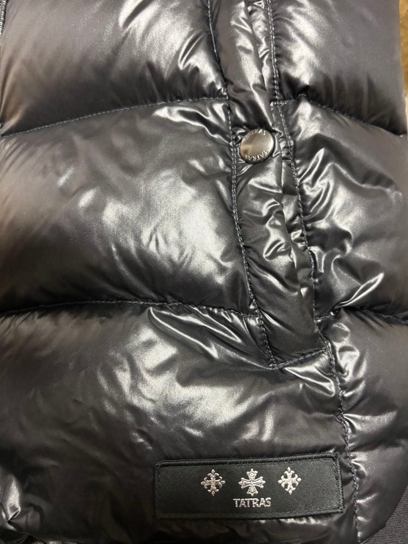TATRAS タトラス POSEIDONE ダウンベスト ブラック　01