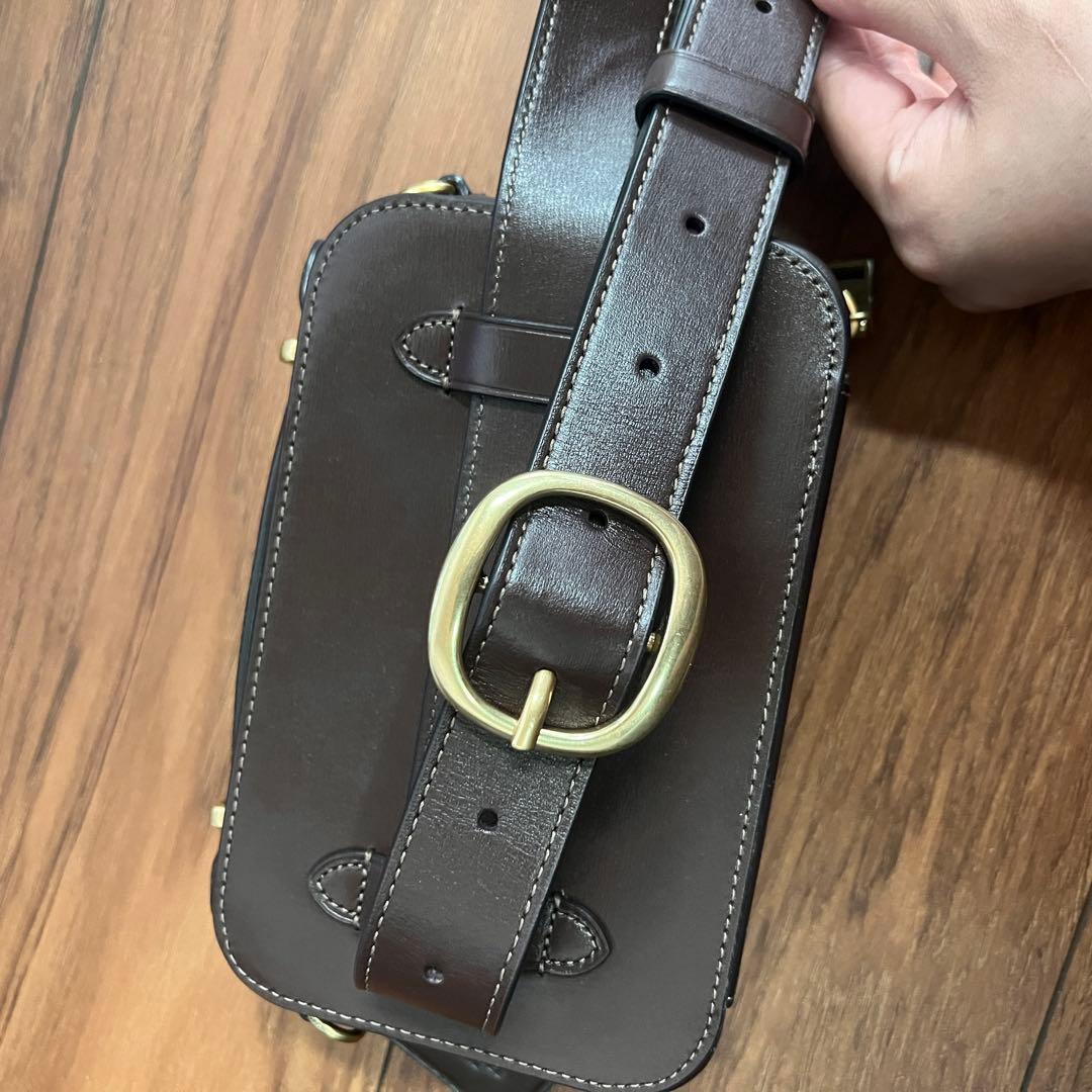 コーチ COACH アリー ボディバッグ ウエストポーチ　カメラバッグ