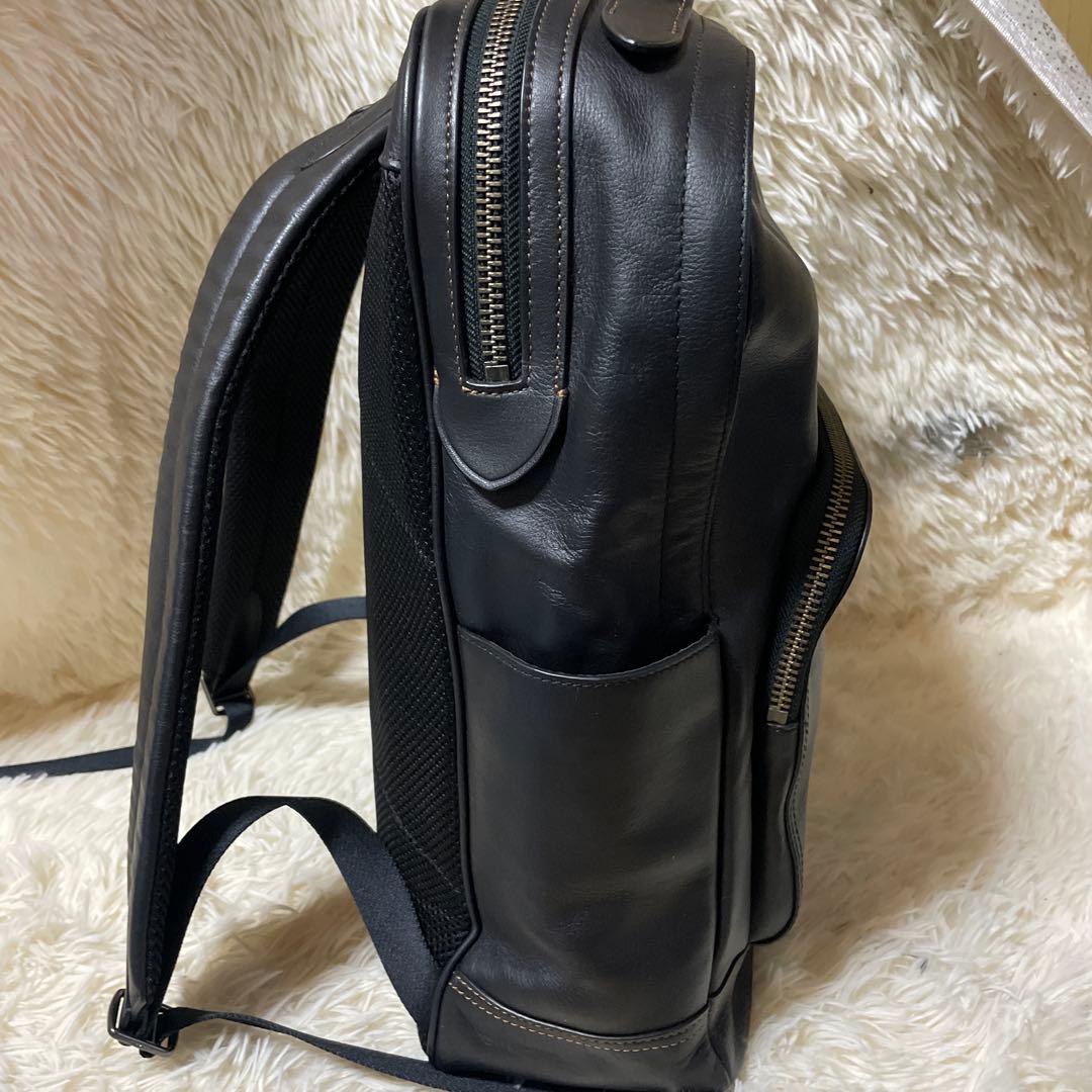 美品 コーチ グラハム リュック 2層式 ビジネス レザー