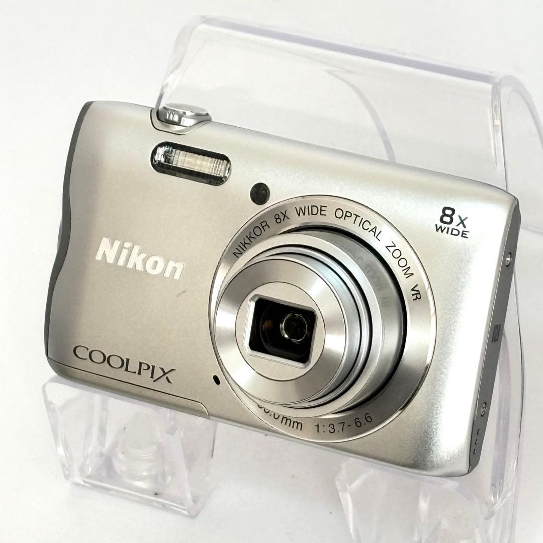 【美品】Nikon coolpix A300 ニコン　コンデジ　SDカード付