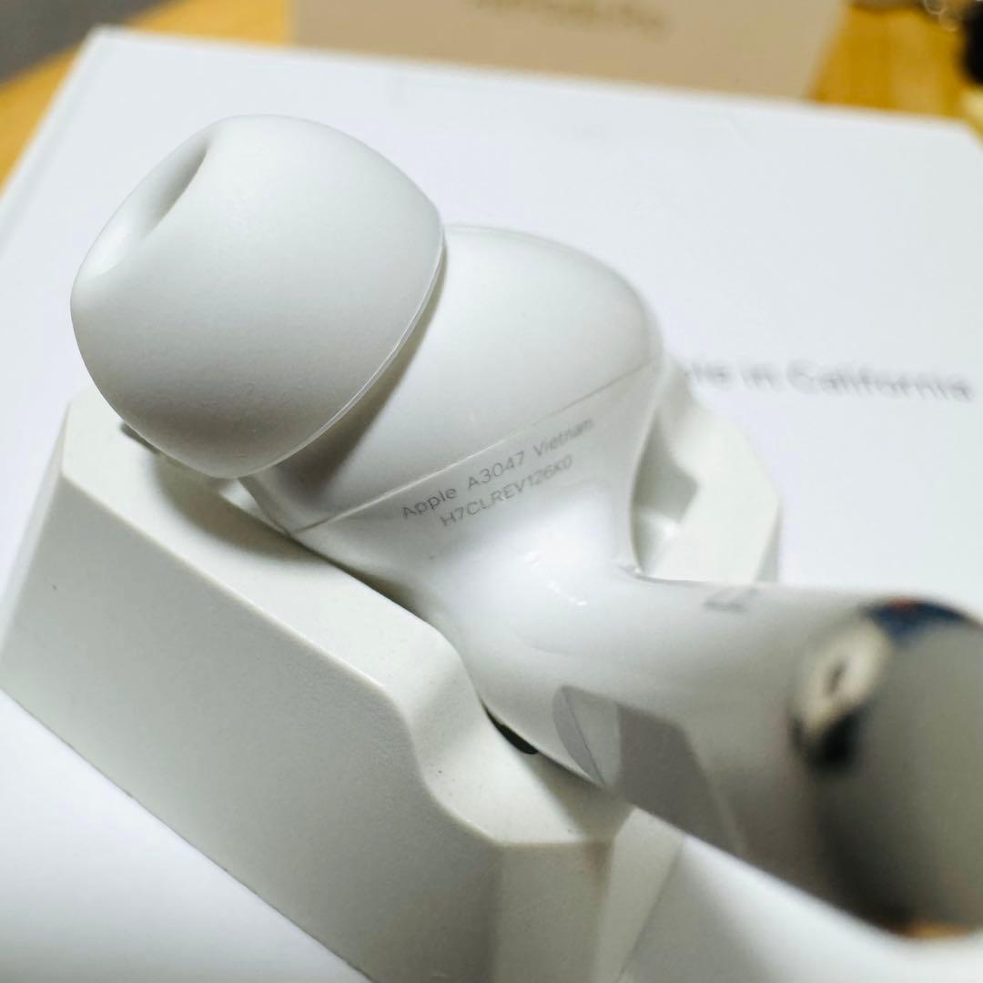 Airpods Pro 2 イヤホン　片側　左側　左耳　アップル　正規品