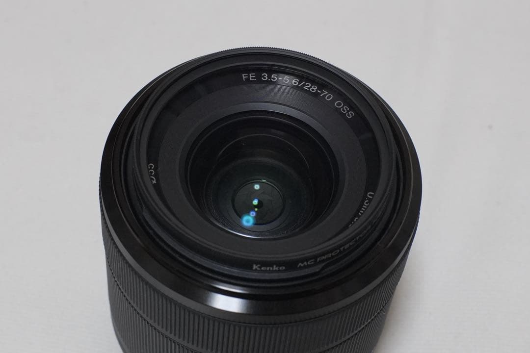\"未使用” FE 28-70mm F3.5-5.6 OSS フィルター付き