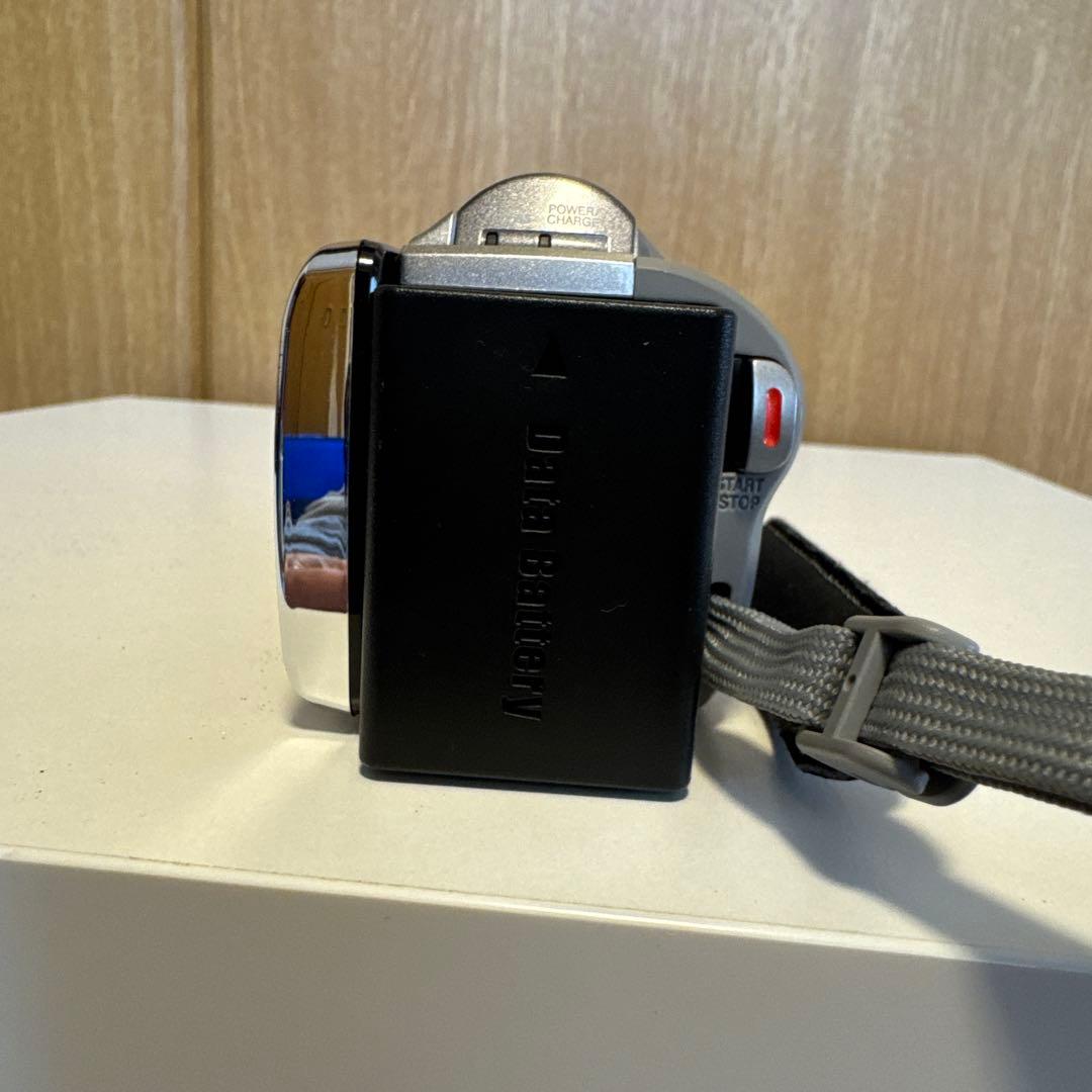 JVC Evarioビデオカメラ　GZ-HM177 超美品