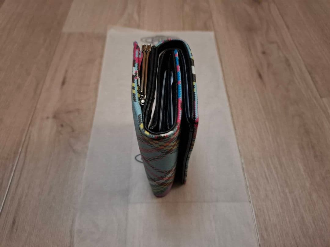 【新品未開封】VivienneWestwood 51010018