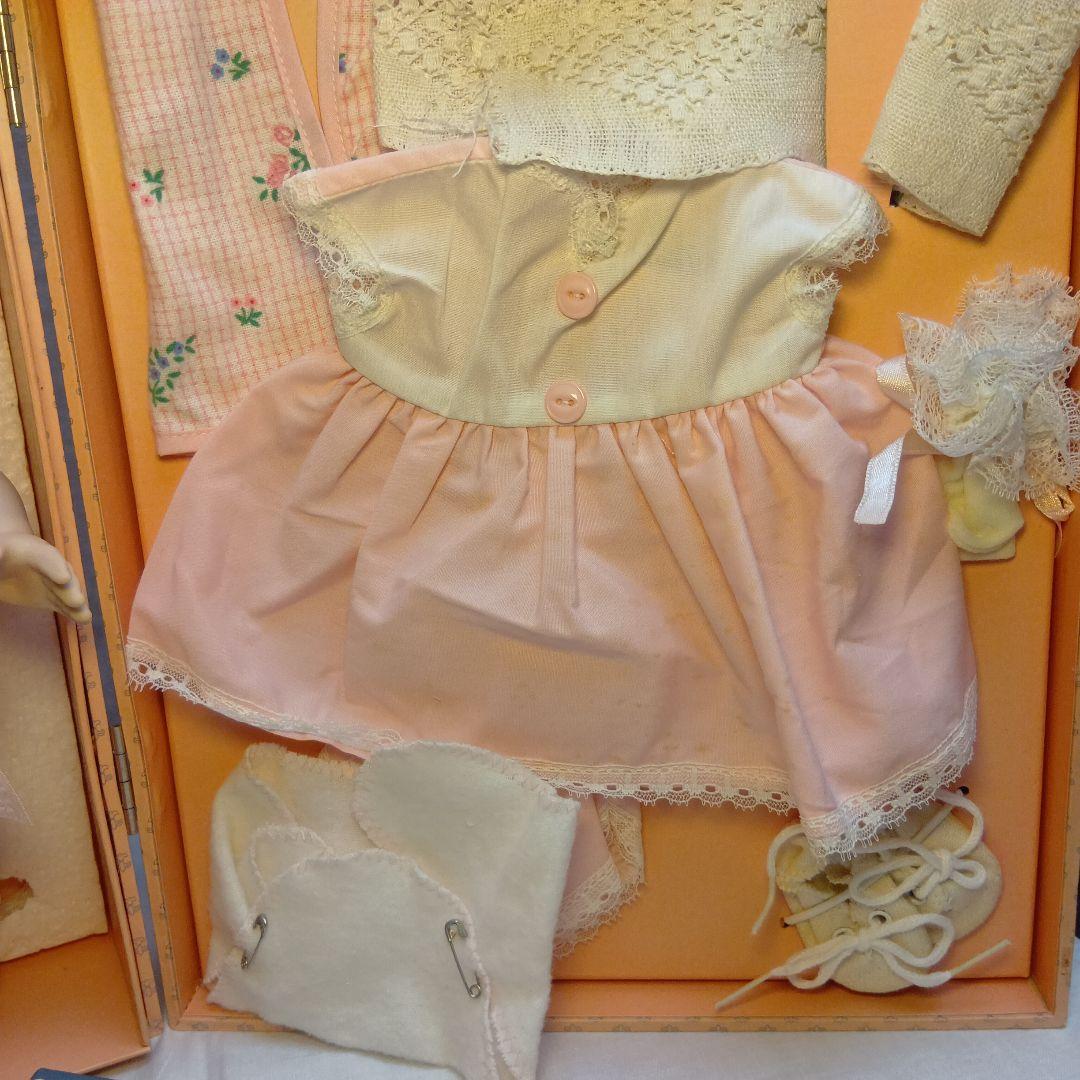 ♥ヴィンテージ　TINY TEARS Baby プレゼンテーションBox♥