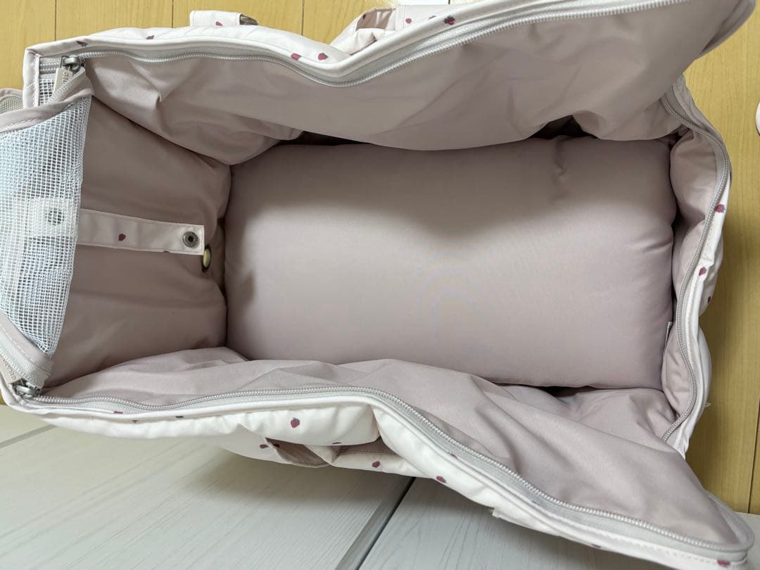 GELATO PIQUE いちご　ドット柄キャリーバッグ