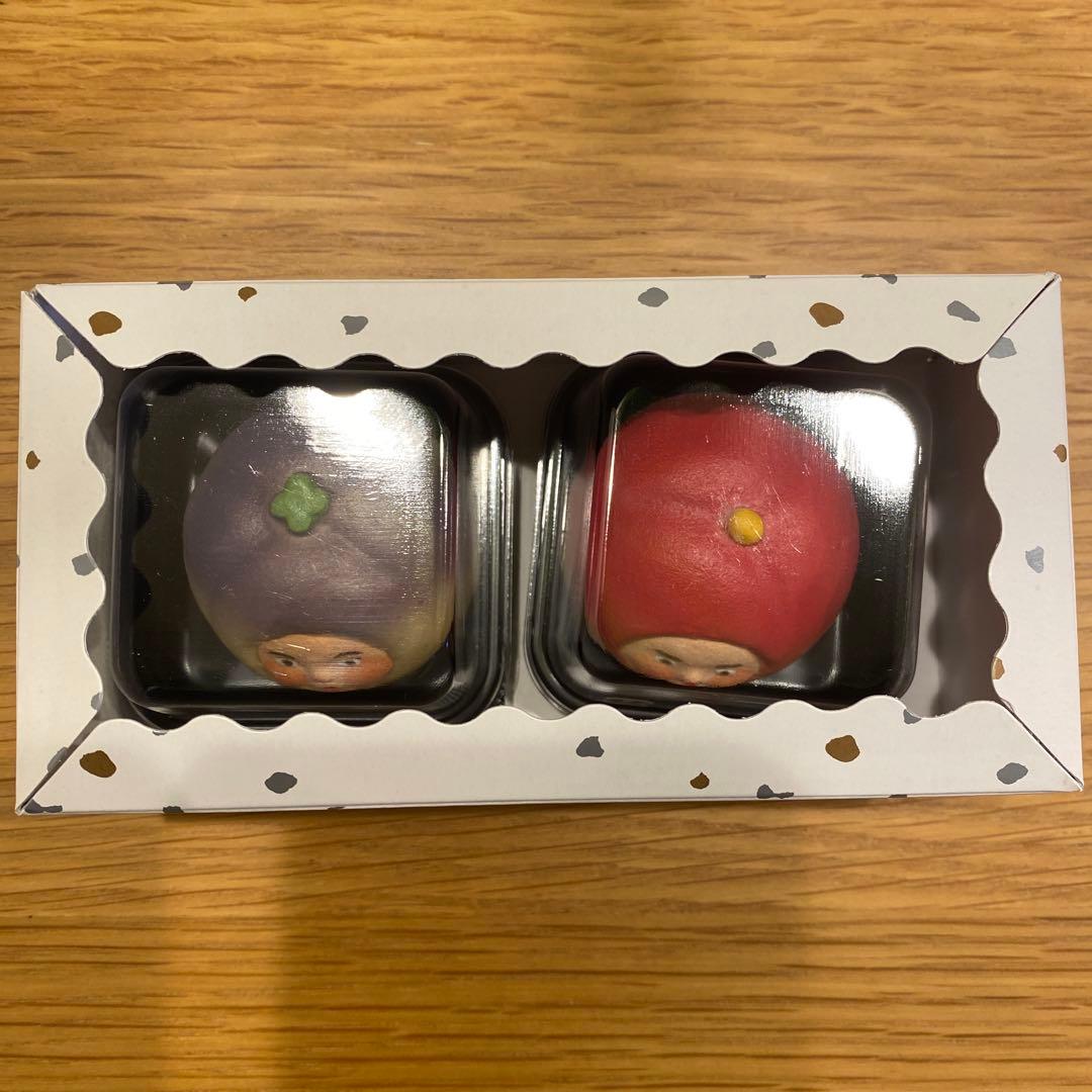 岡モータース 冬椿と花菱