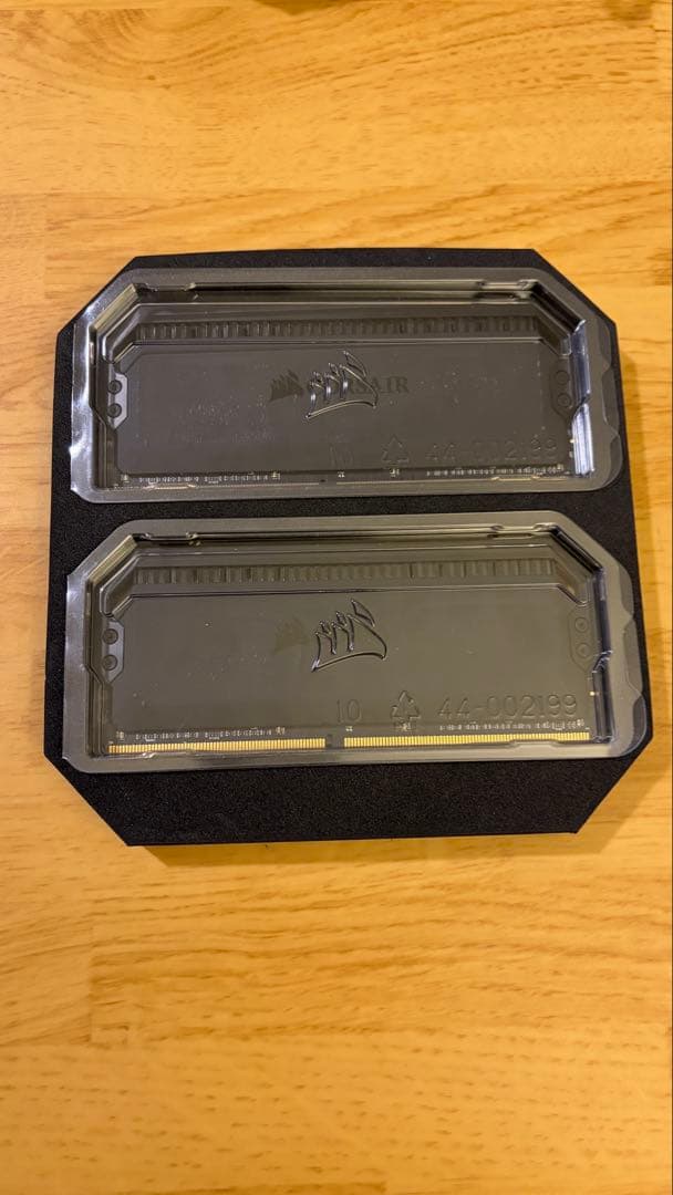 メモリ32GB( 16GBx2)DDR-4 3200MHz