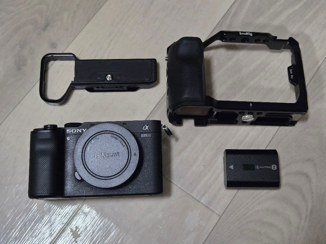 Sony A7C ボディ + Small Rig 専用ケージ