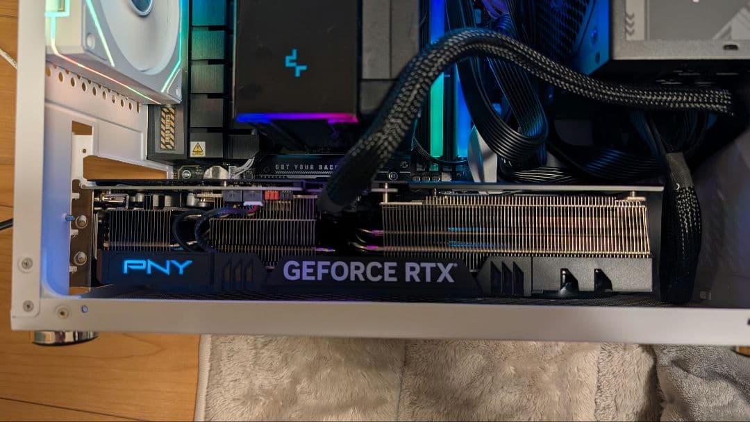 PNY GeForce RTX4070Ti ジャンク