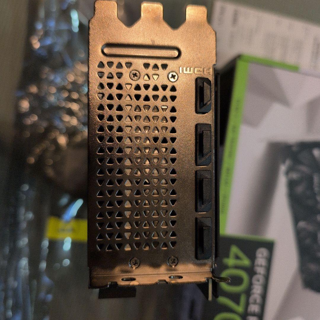 PNY GeForce RTX4070Ti ジャンク