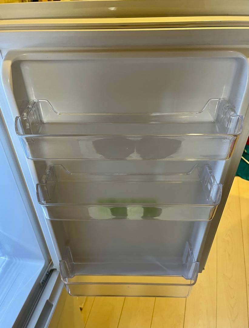 SHARP 冷蔵庫 179L SJ-D18G-W 2021年製