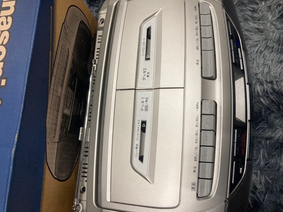パナソニックCDラジオカセットシルバーRX-DT36-S