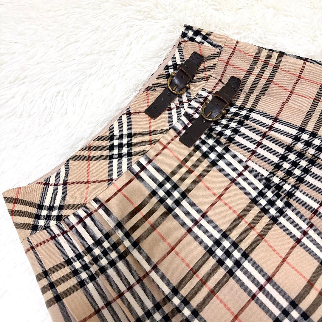 バーバリーブルーレーベル プリーツ　巻きスカート ノバチェック 革ベルト　36