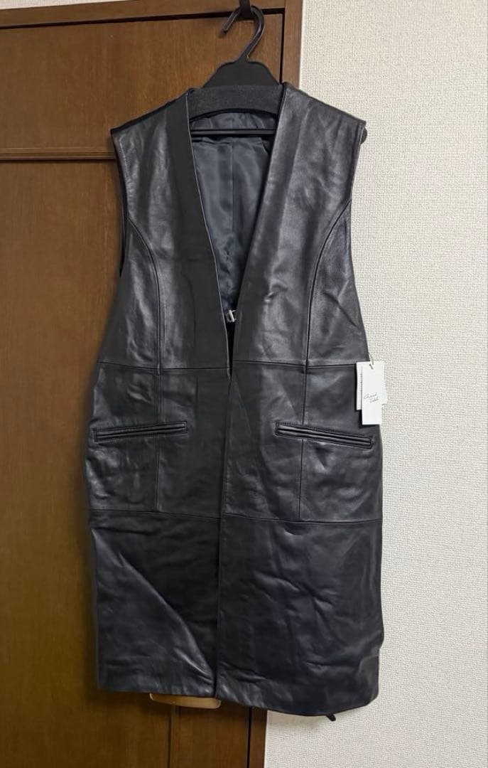 ヤマダヤ　Grand Table ラムレザーロングジレ　ブラック　新品未使用