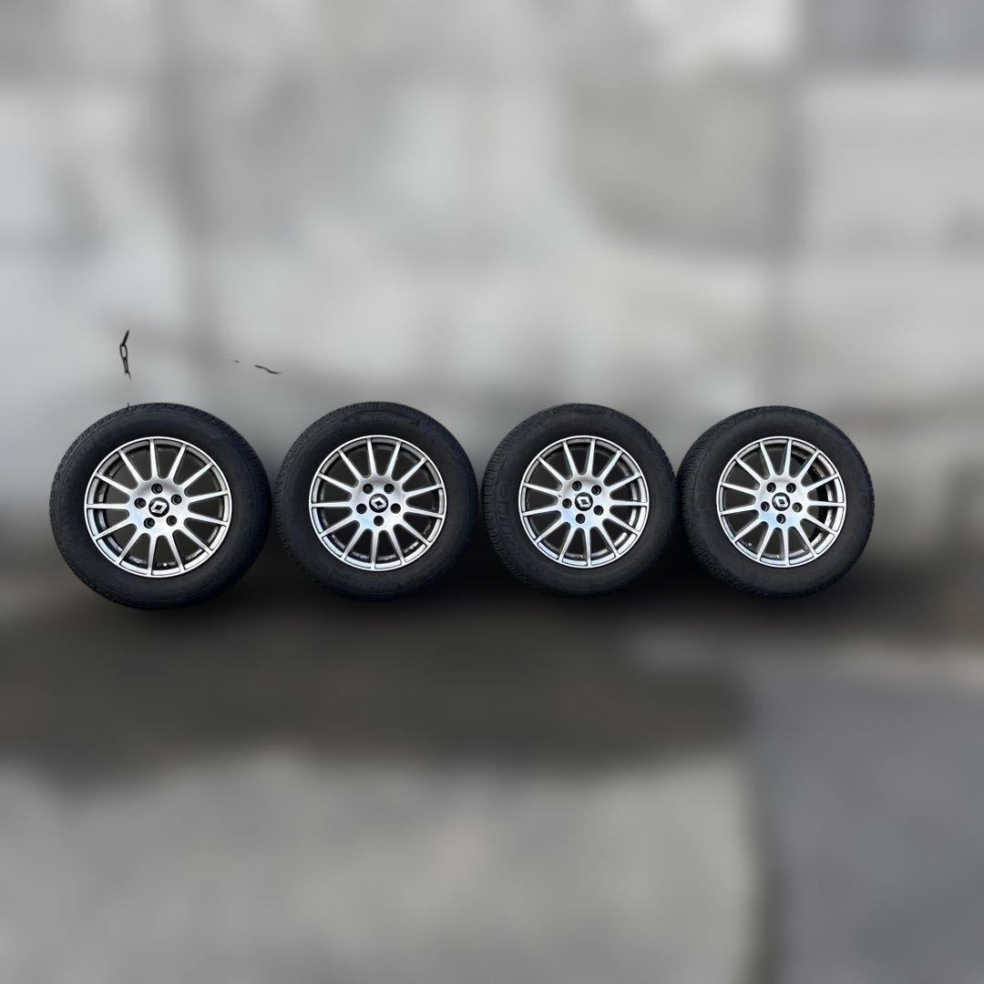 カングー専用ハブリング不要15インチ スポークデザインホイール 4本セット