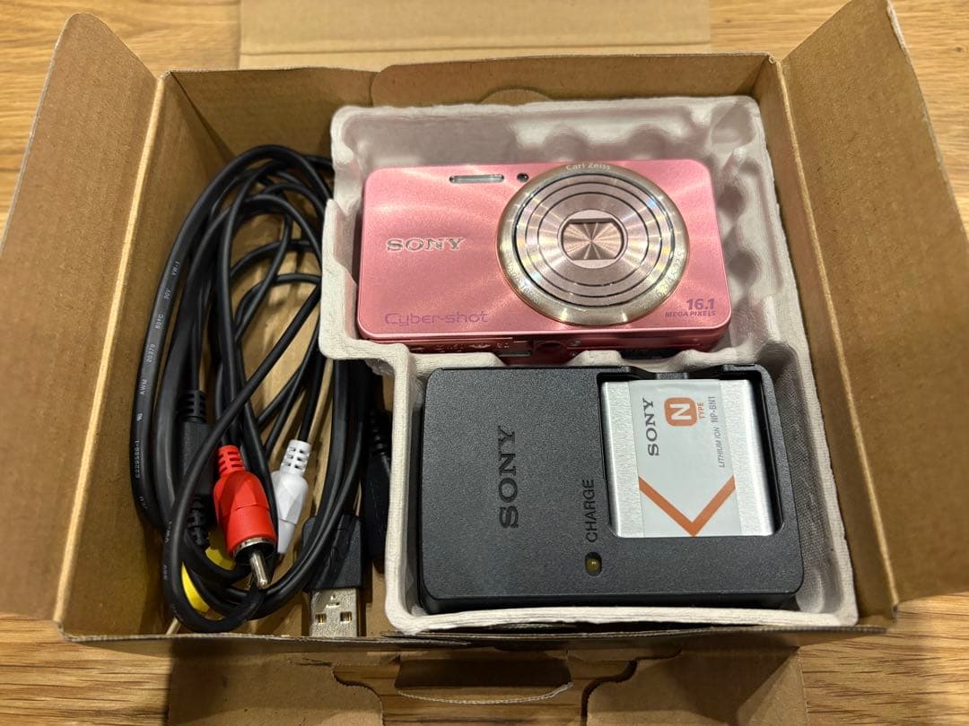 C*a様 ソニー(SONY)Cyber-shot DSC-W570 ピンクローズ