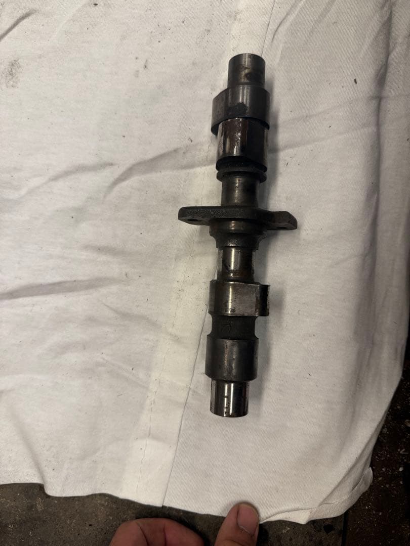 cb400t カムシャフト