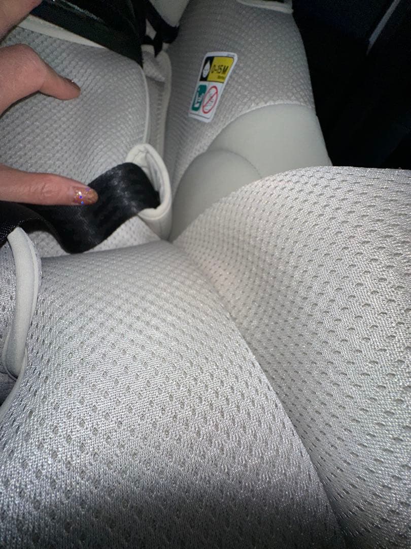 カーメイト エールベベチャイルドシート BFS11A オフホワイト