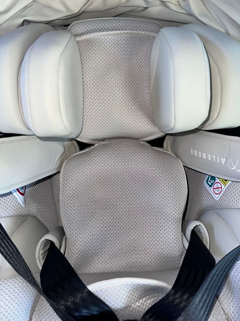 カーメイト エールベベチャイルドシート BFS11A オフホワイト