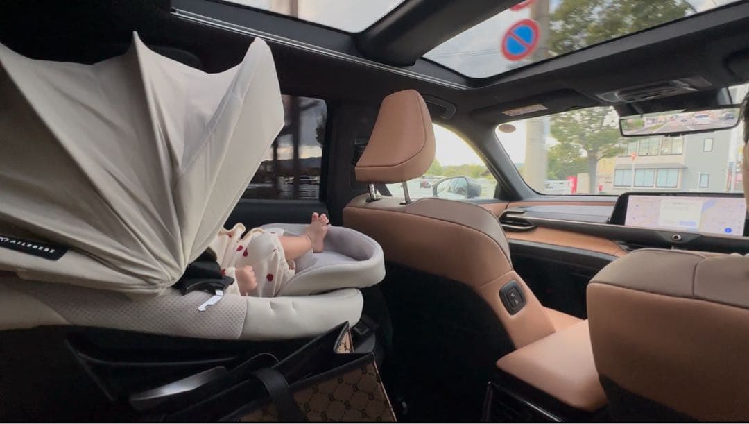 カーメイト エールベベチャイルドシート BFS11A オフホワイト