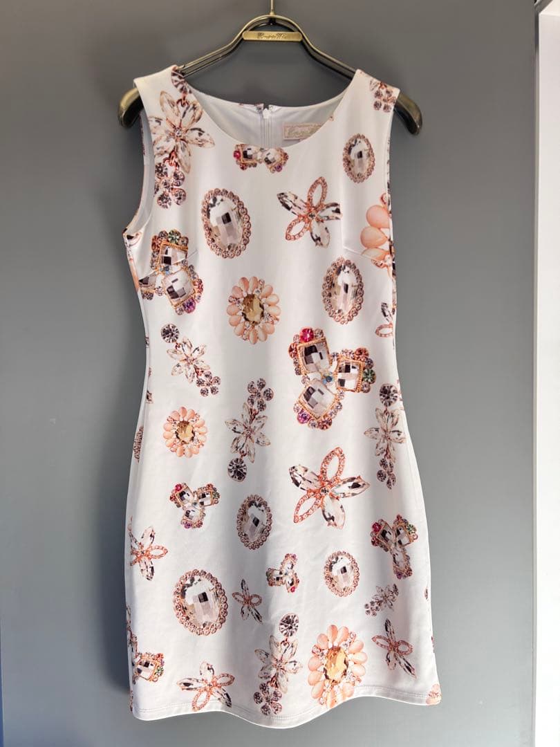 エミリアウィズ EmiriaWiz 宝石 キラキラ ワンピース ドレス