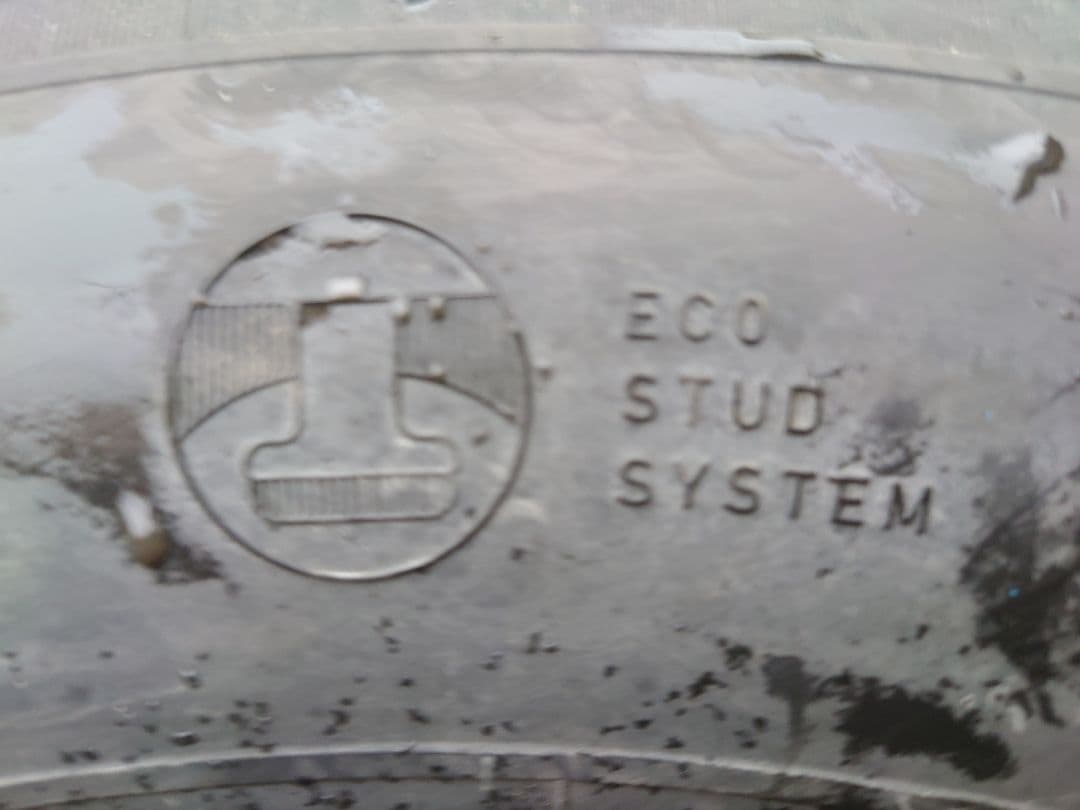 モーターファーム ホイール+タイヤ