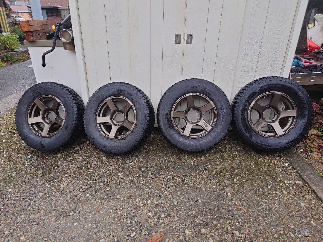 モーターファーム ホイール+タイヤ